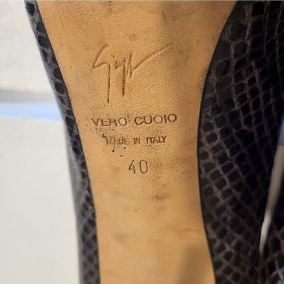 Giuseppe Zanotti Black/Gray Snakeskin Platform Peep Toe Pumps Sz.10/40 MSRP $995 - Picture 9 of 9